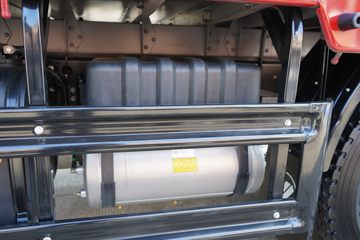 �������� ʥ��ES7 270���� 8X2 8�������ػ���ͼƬ