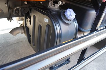 �������� ʥ��ES7 270���� 8X2 8�������ػ���ͼƬ