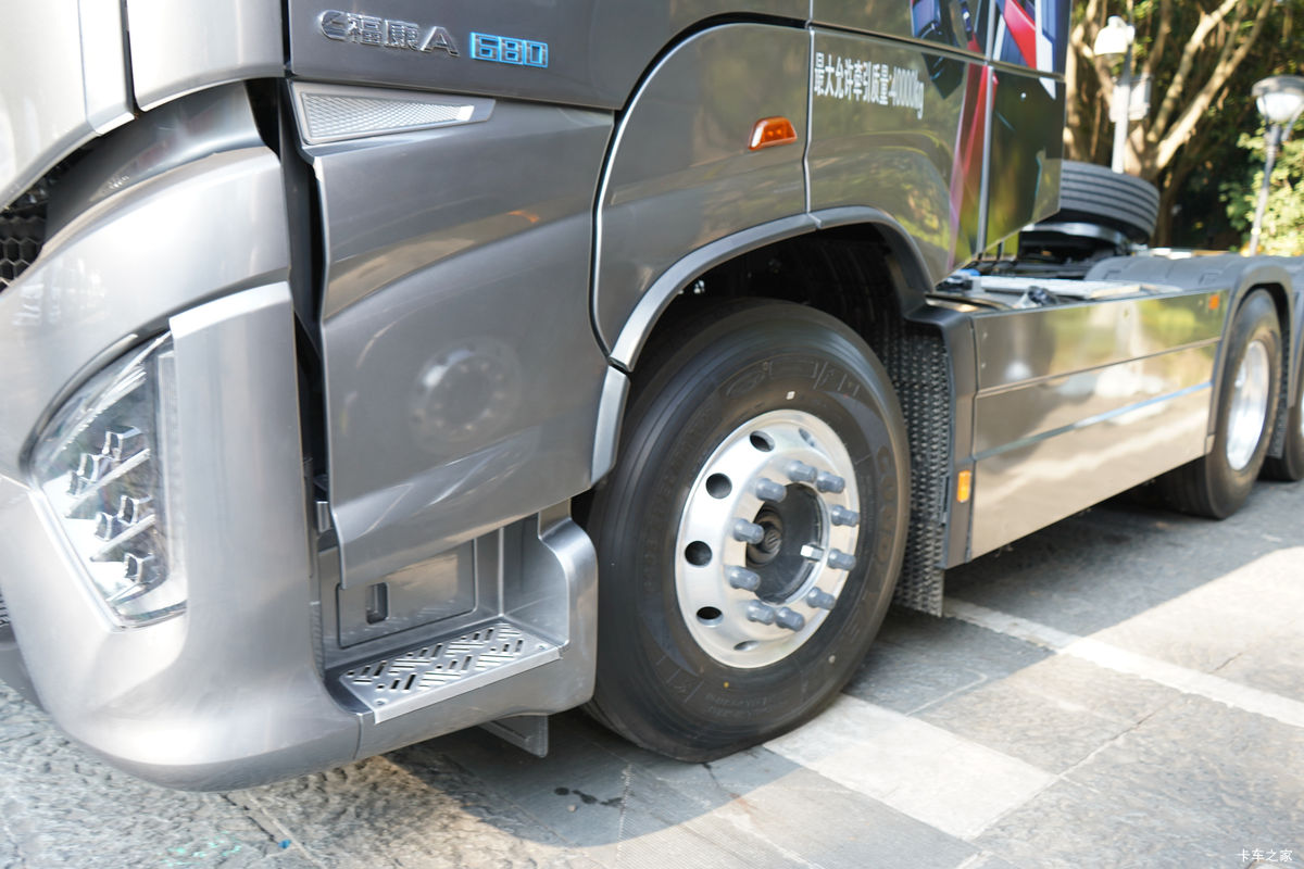 ���� ŷ������ ��Խ�� 680���� 6X4 AMT�Զ���ǣ����(BJ4259Y6DHL-11)���                                                