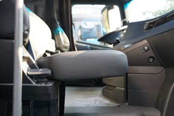 ���� ŷ������ ��Խ�� 680���� 6X4 AMT�Զ���ǣ����ͼƬ