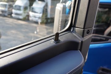 ���� ŷ������ ��Խ�� 680���� 6X4 AMT�Զ���ǣ����ͼƬ