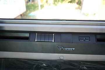 ���� ŷ������ ��Խ�� 680���� 6X4 AMT�Զ���ǣ����ͼƬ