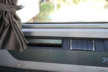 ���� ŷ������ ��Խ�� 680���� 6X4 AMT�Զ���ǣ����ͼƬ