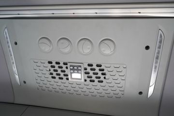 ���� ŷ������ ��Խ�� 680���� 6X4 AMT�Զ���ǣ����ͼƬ