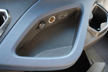 ���� ŷ������ ��Խ�� 680���� 6X4 AMT�Զ���ǣ����ͼƬ