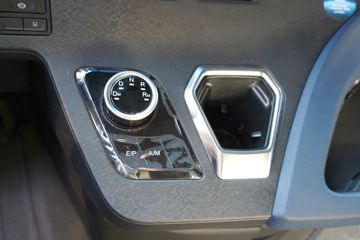 ���� ŷ������ ��Խ�� 680���� 6X4 AMT�Զ���ǣ����ͼƬ