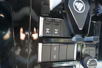 ���� ŷ������ ��Խ�� 680���� 6X4 AMT�Զ���ǣ����ͼƬ