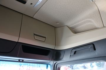 ���� ŷ��EST �ǻ԰� 580���� 6X4 LNG�Զ���ǣ����(BJ4259L6DLL-22)ͼƬ