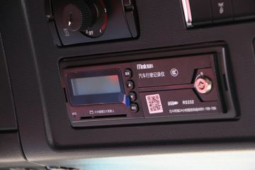 ���� ŷ��EST �ǻ԰� 580���� 6X4 LNG�Զ���ǣ����(BJ4259L6DLL-22)ͼƬ