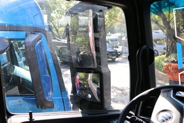 ���� ŷ��EST �ǻ԰� 580���� 6X4 LNG�Զ���ǣ����(BJ4259L6DLL-22)ͼƬ