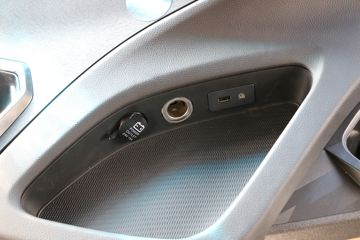 ���� ŷ��EST �ǻ԰� 580���� 6X4 LNG�Զ���ǣ����(BJ4259L6DLL-22)ͼƬ