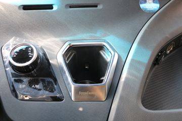 ���� ŷ��EST �ǻ԰� 580���� 6X4 LNG�Զ���ǣ����(BJ4259L6DLL-22)ͼƬ