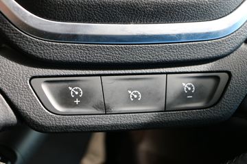 ���� ŷ��EST �ǻ԰� 580���� 6X4 LNG�Զ���ǣ����(BJ4259L6DLL-22)ͼƬ