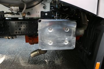  ŷEST ǻ԰ 580 6X4 LNGԶǣ(BJ4259L6DLL-22)ͼƬ