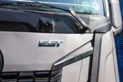 福田 欧曼EST 星辉版 北方版 620马力 6X4 AMT自动档牵引车(BJ4259Y6DHL-13)
