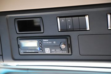 ���� ŷ��EST �ǻ԰� ������ 620���� 6X4 AMT�Զ���ǣ����(BJ4259Y6DHL-13)ͼƬ