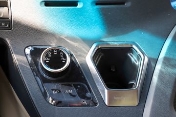 ���� ŷ��EST �ǻ԰� ������ 620���� 6X4 AMT�Զ���ǣ����(BJ4259Y6DHL-13)ͼƬ