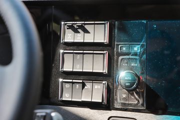 ���� ŷ��EST �ǻ԰� ������ 620���� 6X4 AMT�Զ���ǣ����(BJ4259Y6DHL-13)ͼƬ