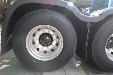 ���� ŷ��EST �ǻ԰� ������ 620���� 6X4 AMT�Զ���ǣ����(BJ4259Y6DHL-13)ͼƬ