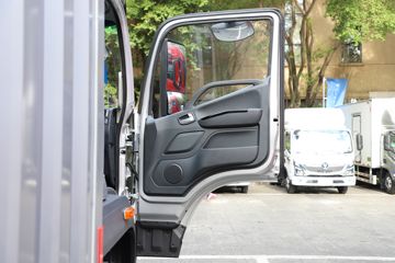 ���� ŷ��R proϵ 260���� 9.78��AMT�Զ�����ʽ�ػ���ͼƬ