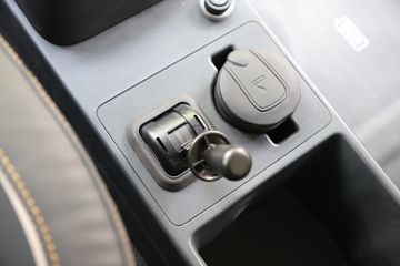 ���� ŷ��R proϵ 260���� 9.78��AMT�Զ�����ʽ�ػ���ͼƬ