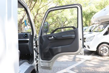 ���� ŷ����Xpro 158���� 4.14��AMT�Զ���������ʽ�Ῠ(BJ5044XXY-3A)ͼƬ