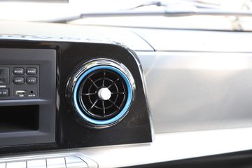 ���� ŷ����Xpro 158���� 4.14��AMT�Զ���������ʽ�Ῠ(BJ5044XXY-3A)ͼƬ