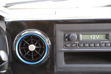 ���� ŷ����Xpro 158���� 4.14��AMT�Զ���������ʽ�Ῠ(BJ5044XXY-3A)ͼƬ