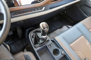 �������� ʥ��ES5 Pro 240���� 6X2 6.8�������ػ���ͼƬ
