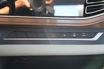�������� ʥ��ES5 Pro 240���� 6X2 6.8�������ػ���ͼƬ
