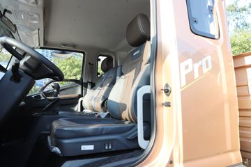�������� ʥ��ES5 Pro 240���� 6X2 6.8�������ػ���ͼƬ
