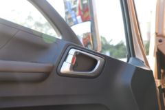 福田瑞沃 圣龙ES5 Pro 240马力 6X2 6.8米栏板载货车(BJ1244VNPFB-01)