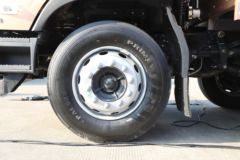 福田瑞沃 圣龙ES5 Pro 240马力 6X2 6.8米栏板载货车(BJ1244VNPFB-01)