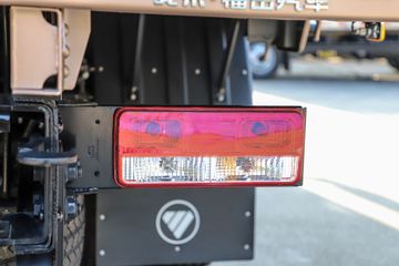 �������� ʥ��ES5 Pro 240���� 6X2 6.8�������ػ���ͼƬ