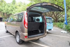 福田商务车 风景G5 2024款 商旅版 2.4L CNG 8/9座轻客 福田商务车 风景G5 2024款 商旅版 2.4L CNG 8/9座轻客