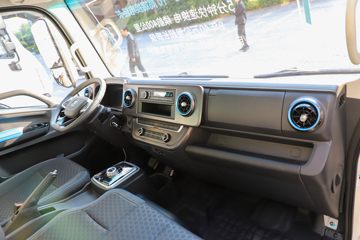 ŷ���� ����ES1 4.5T 4.14�׵��Ż���ʽ���綯��ʽ�Ῠ100.46kWh
ͼƬ