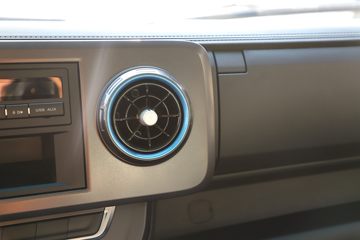 ŷ���� ����ES1 4.5T 4.14�׵��Ż���ʽ���綯��ʽ�Ῠ100.46kWh
ͼƬ