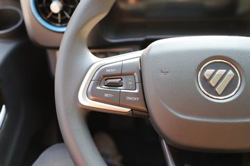 ŷ���� ����ES1 4.5T 4.14�׵��Ż���ʽ���綯��ʽ�Ῠ100.46kWh
ͼƬ