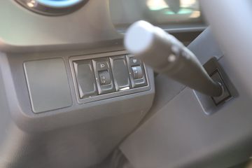 ŷ���� ����ES1 4.5T 4.14�׵��Ż���ʽ���綯��ʽ�Ῠ100.46kWh
ͼƬ