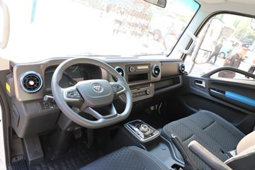 ŷ���� ����ES1 4.5T 4.14�׵��Ż���ʽ���綯��ʽ�Ῠ100.46kWh
ͼƬ