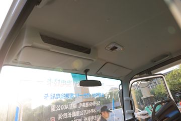 ŷ���� ����ES1 4.5T 4.14�׵��Ż���ʽ���綯��ʽ�Ῠ100.46kWh
ͼƬ