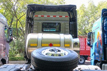  ŷ 580 6X4 LNGԶǣ(BJ4259L6DLL-05)ͼƬ