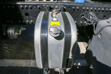  ŷ 580 6X4 LNGԶǣ(BJ4259L6DLL-05)ͼƬ