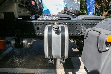  ŷ 580 6X4 LNGԶǣ(BJ4259L6DLL-05)ͼƬ