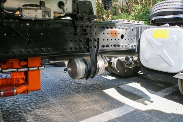  ŷ 580 6X4 LNGԶǣ(BJ4259L6DLL-05)ͼƬ