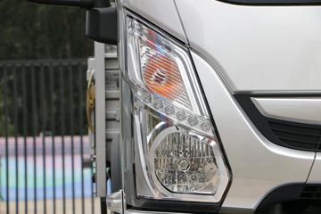 ���� �����½��� 2.0L 147���� CNG 4.17�׵��������Ῠ(������6��)ͼƬ