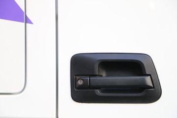 ���� ŷ������ 6X4 ���綯ǣ����513kWhͼƬ