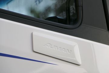 ���� ŷ������ 6X4 ���綯ǣ����513kWhͼƬ