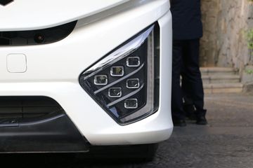 ���� ŷ������ 6X4 ���綯ǣ����513kWhͼƬ