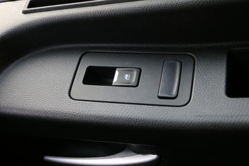 ���� ŷ������ 6X4 ���綯ǣ����513kWhͼƬ